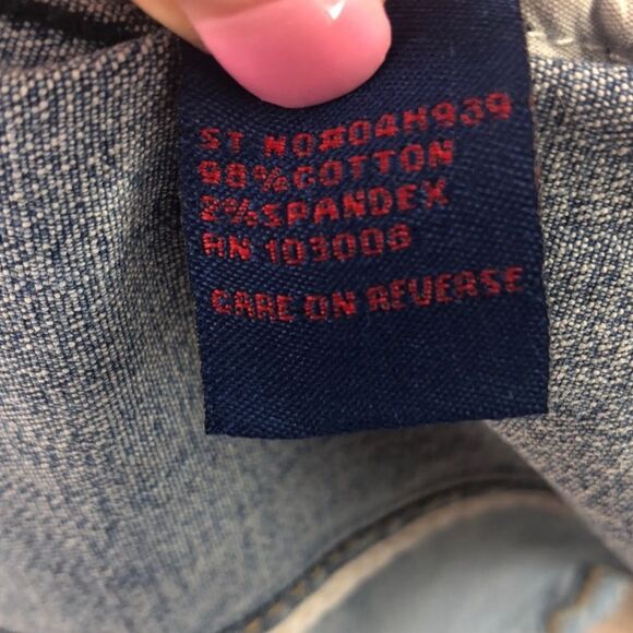 Yuka Jeans Women’s Light Wash 90s Fall Denim Jacket - Picture 6 of 13